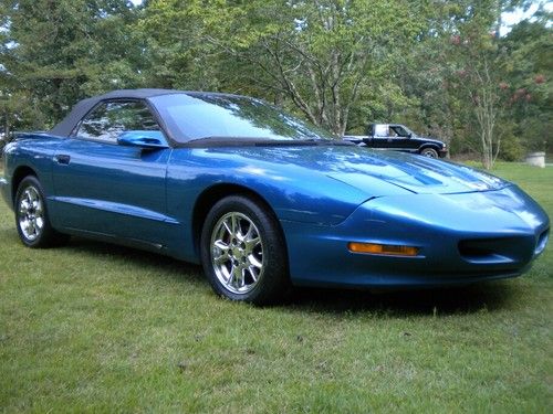 Pontiac firebird formula ls1 6 speed convertible 1 of 28 made in 1996 blue