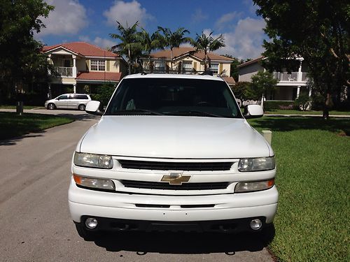 Chevrolet Tahoe Z71. 4-Wheel Drive, Leather Interior, Sunroof, Loaded., image 5