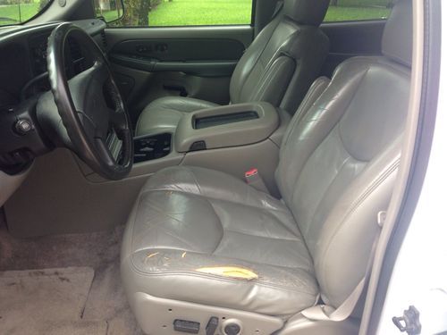 Chevrolet Tahoe Z71. 4-Wheel Drive, Leather Interior, Sunroof, Loaded., image 11