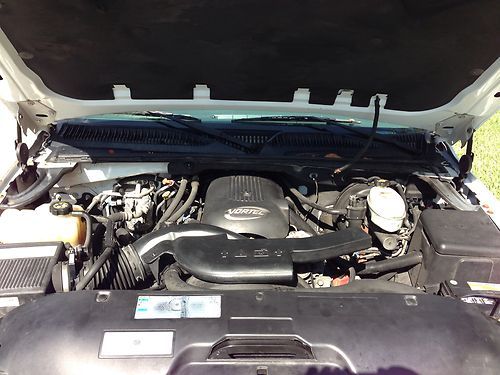 Chevrolet Tahoe Z71. 4-Wheel Drive, Leather Interior, Sunroof, Loaded., image 12