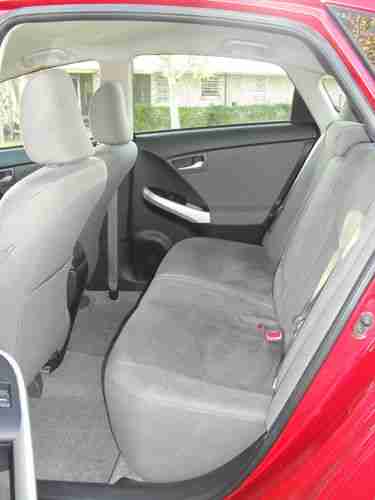 2012 TOYOTA PRIUS, image 5