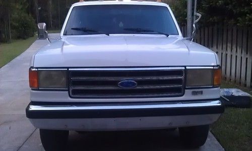 1989 ford f super duty cab and chassis, 14,500 gvw, good condition
