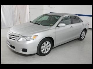 11 toyota camry sedan le, cloth seats, automatic, power windows &amp; locks