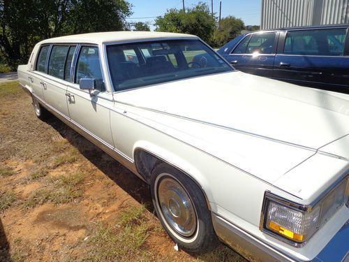 1990 Cadillac Eureka 6 Door Limousine, image 7