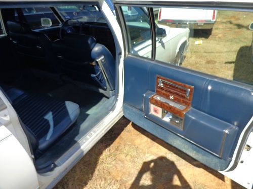 1990 Cadillac Eureka 6 Door Limousine, image 15