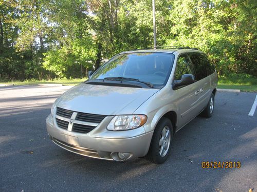 2005 dodge grand caravan sxt mini passenger van 4-door 3.8l