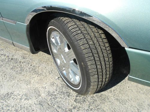 2005 Lincoln Town Car Signature Sedan 4-Door 4.6L, US $8,995.00, image 5