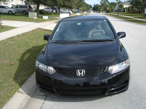 2011 honda civic lx coupe with 24k miles