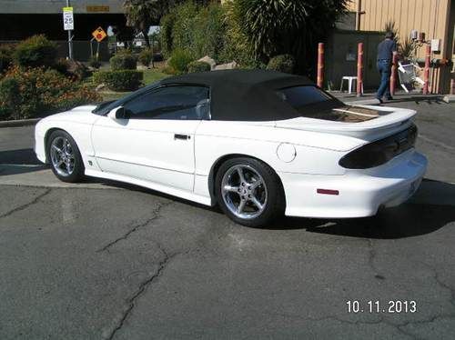 1995 pontiac firebird trans am convertible 2-door 5.7l