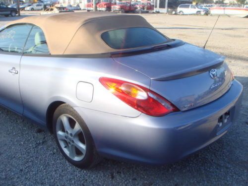 2006 toyota camry  solara  sle..... convertible.............repairable / salvage