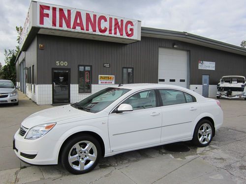 2008 saturn aura -- white - miles 79114