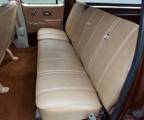 1977 GMC Suburban 43k Original Miles Sierra Granda Factory 454 A/C SURVIVOR, image 4