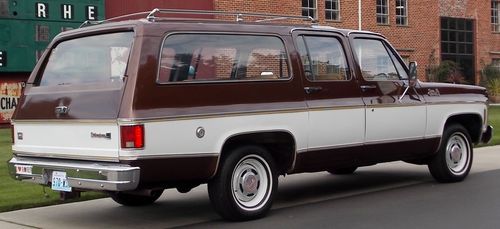 1977 GMC Suburban 43k Original Miles Sierra Granda Factory 454 A/C SURVIVOR, image 9