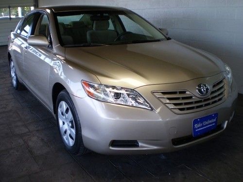 2007 toyota camry ce sedan. 2.4l 4 cyl auto cloth only 60k!!!