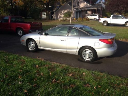 2002 saturn sc2 base coupe 3-door 1.9l