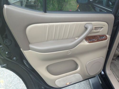 Used 2002 Toyota Sequoia Limited 34K Low Original Miles Very Rare 4WD Black/Tan, US $16,500.00, image 17