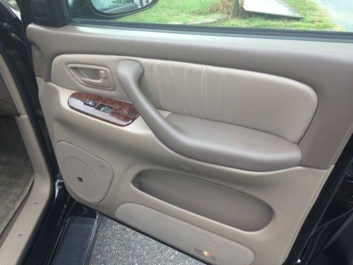 Used 2002 Toyota Sequoia Limited 34K Low Original Miles Very Rare 4WD Black/Tan, US $16,500.00, image 22