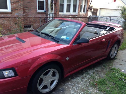 V8 convertible automatic 35th anniv. edition leather great top/tires no reserve!