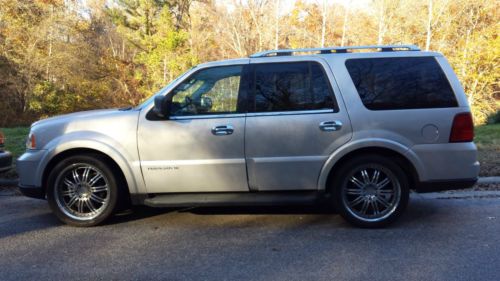 2006 lincoln navigator luxury sport utility 4-door 5.4l