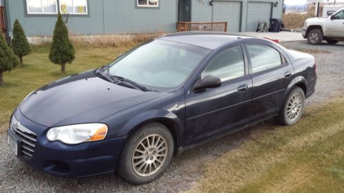 2005 chrysler sebring base sedan 4-door 2.4l