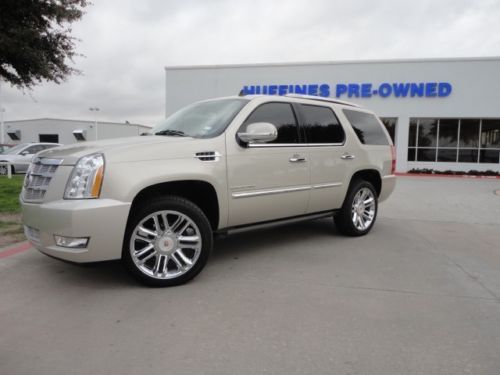 Escalade platinum hard loaded dvd nav nice!