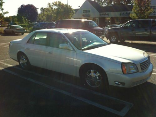 2003 Cadillac DeVille Base Sedan 4-Door 4.6L, image 2