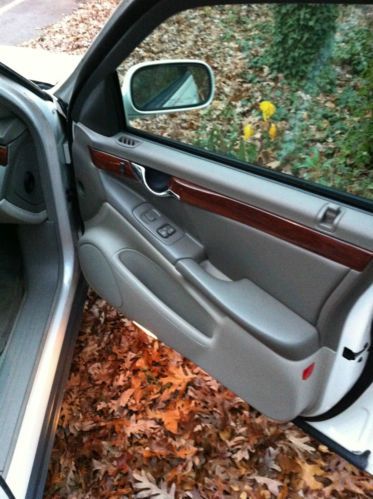 2003 Cadillac DeVille Base Sedan 4-Door 4.6L, image 7