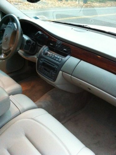 2003 Cadillac DeVille Base Sedan 4-Door 4.6L, image 8