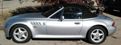 1998 bmw z3 roadster convertible 2-door 1.9l