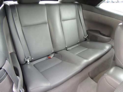 SLE Convertible 3.3L CD Leather/Power Seat Package 7 Speakers AM/FM radio, image 10