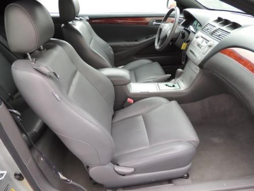 SLE Convertible 3.3L CD Leather/Power Seat Package 7 Speakers AM/FM radio, image 11