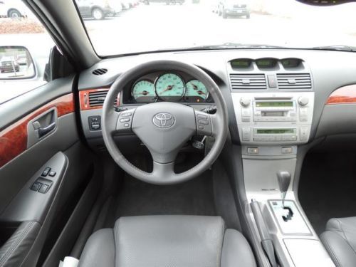 SLE Convertible 3.3L CD Leather/Power Seat Package 7 Speakers AM/FM radio, image 14