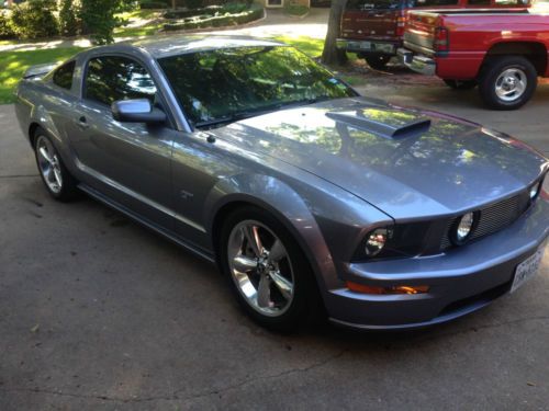 2007 ford mustang gt coupe 2-door 4.6l