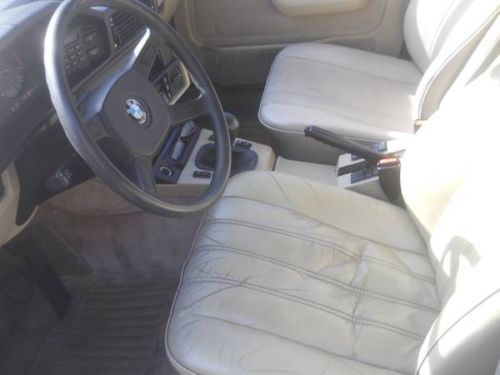 1987 BMW 528e Rebuilt Head Manual trans 134k clean title in San Diego, image 7