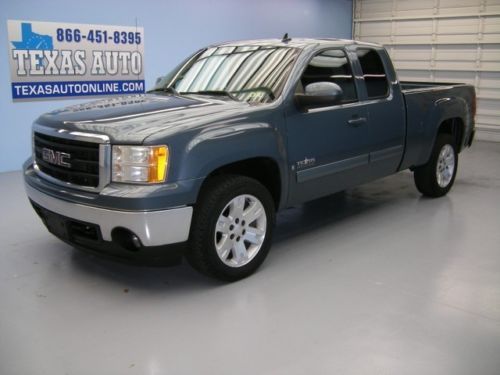 We finance!!!  2008 gmc sierra 1500 sle extended cab onstar tow cd texas auto