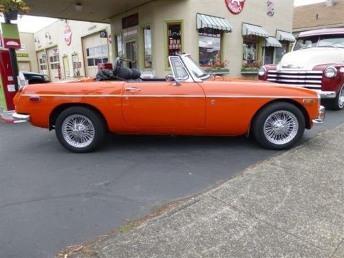 1972 mg b roadster