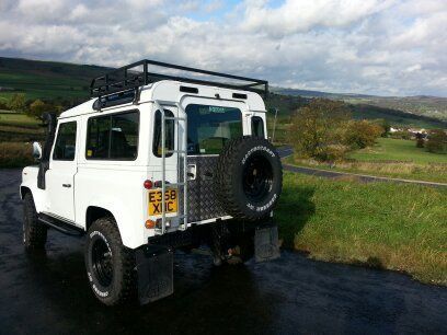 Land rover defender 90 turbo diesel