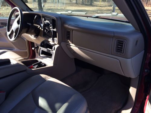 2005 Chevrolet Suburban 1500 LT Sport Utility 4-Door 5.3L, US $8,700.00, image 15