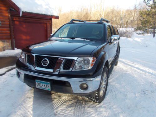 Crew cab 4x4 sl leather, sunroof, roof rack, excelent condition, loaded