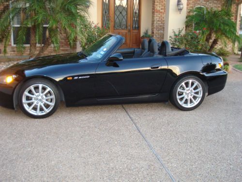 Honda s2000 convertible-black on black leather-kept in garage