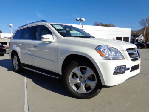 4matic 4.6l v8  navigation, third row seats, low miles, clean carfax, one owner