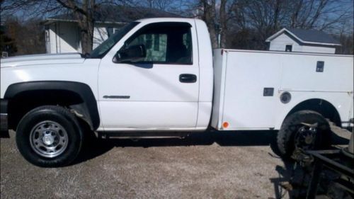 2006 chevy silverado 2500 hd utility truck