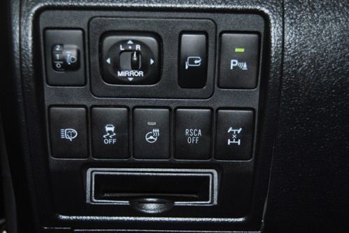 2013 Toyota Land Cruiser 1-Owner Clean Loaded Must See!!!, US $64,589.00, image 27
