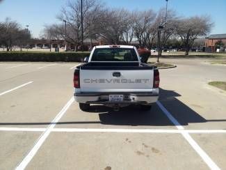 2004 white work truck!