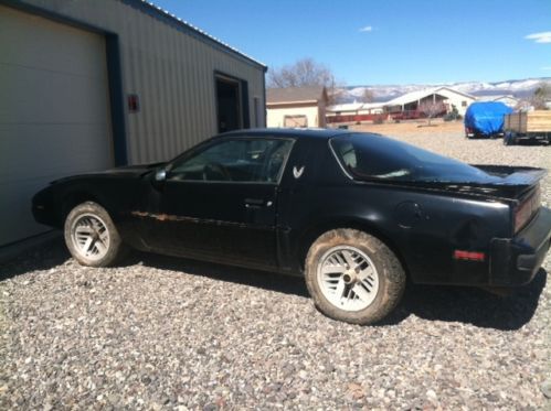 1990 pontiac firebird- nonrunning-parts car