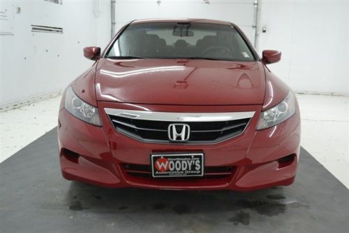 FWD CD Changer w/Aux Alloy Wheels 33 MPG Used Cars Near Kansas City, image 2