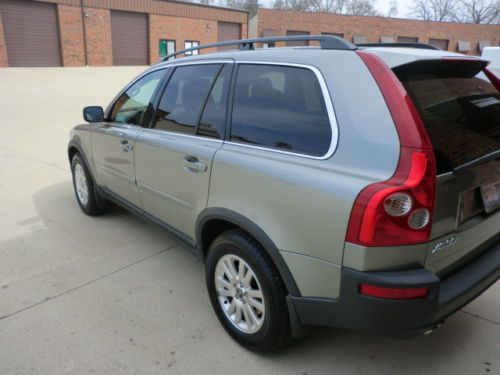 2006 Volvo XC90 V8 Sport Utility 4-Door 4.4L, image 3