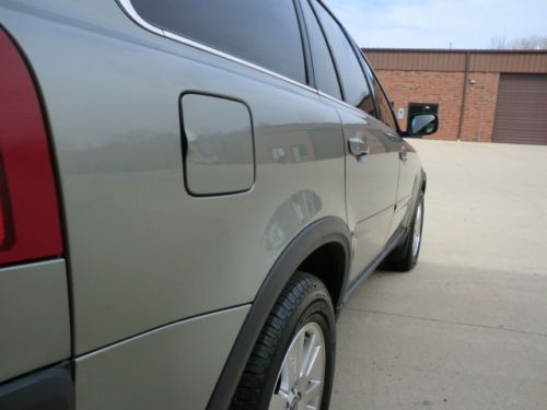 2006 Volvo XC90 V8 Sport Utility 4-Door 4.4L, image 6