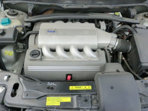 2006 Volvo XC90 V8 Sport Utility 4-Door 4.4L, image 8