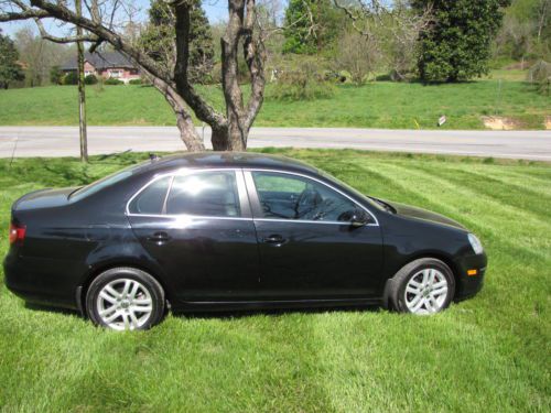 2009 volkswagen jetta tdi sedan 4-door 2.0l - salvage title(minimal damage)